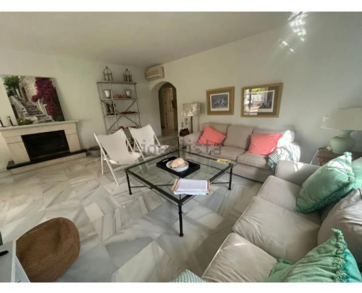 Apartment En Elviria Marbella
